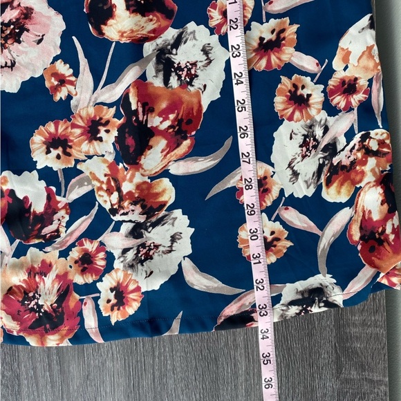 SKIES are Blue Floral Bell Sleeve Dress Key Hole Detail Women's Size Small - Picture 12 of 12